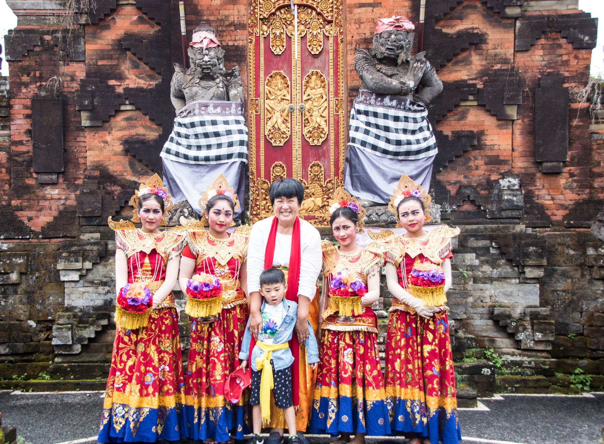 暑假去哪兒？峇里島Bali（親子旅遊）1日遊私房景點體驗行程：蘇卡瓦地皇宮皇家生活 - LUCAS阿嬤愛旅行