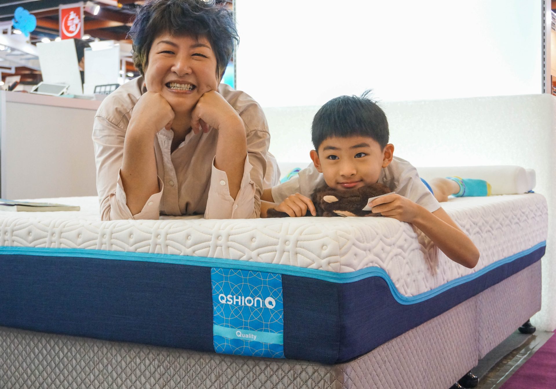 QSHION 4D高涵氧纖維床墊，讓過敏的Lucas能好好睡覺，是生活中很重要的幸福感！ - LUCAS阿嬤愛旅行