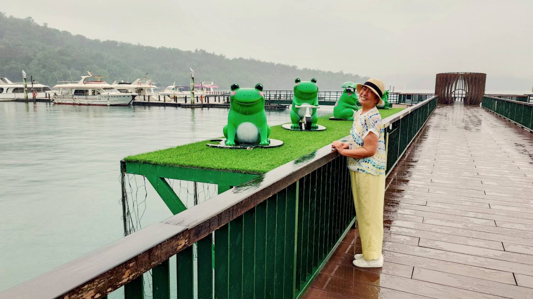 日月潭住宿｜晶澤會館 湖景第一排 國旅首選 伊達邵碼頭旁享老街原民美食 - LUCAS阿嬤愛旅行