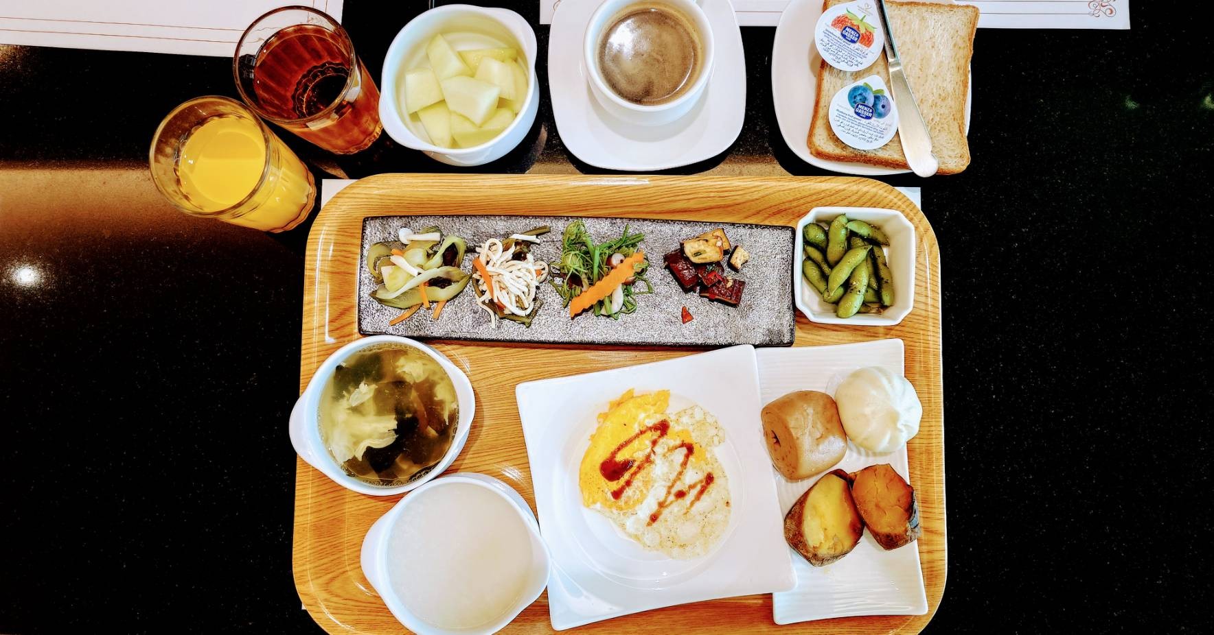 日月潭住宿｜晶澤會館 湖景第一排 國旅首選 伊達邵碼頭旁享老街原民美食 - LUCAS阿嬤愛旅行