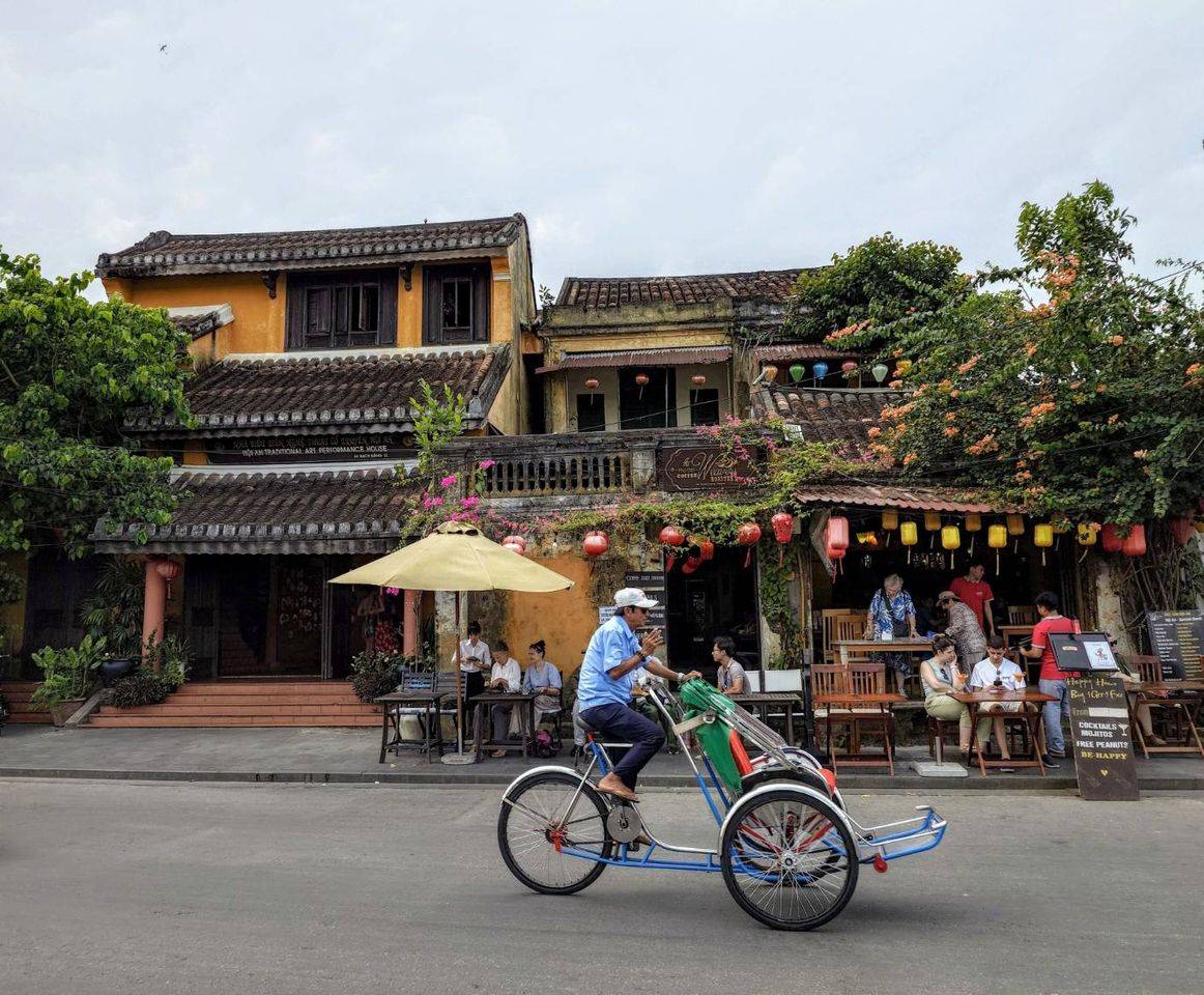 立適得 專利綠唇貝萃取物,行動最有力 繞著地球跑 - LUCAS阿嬤愛旅行