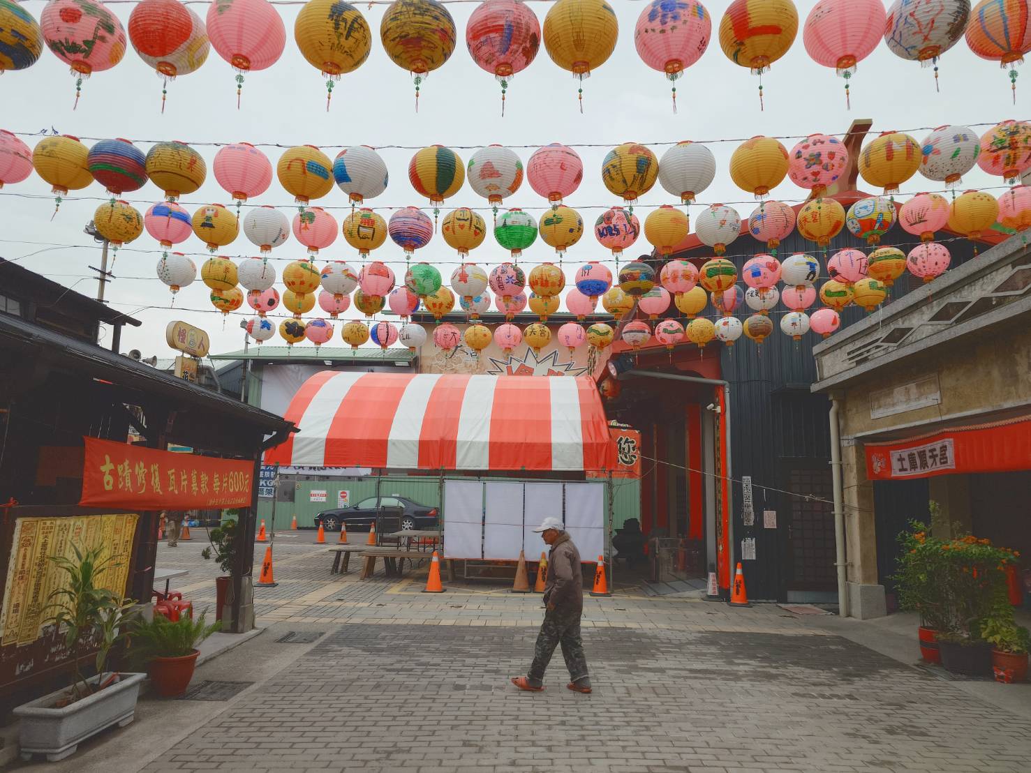 雲林土庫怎麼玩?順天宮土庫媽祈福.雲林100碗阿海師.鐘錶行喝手沖.可可莊園逍遙 - LUCAS阿嬤愛旅行