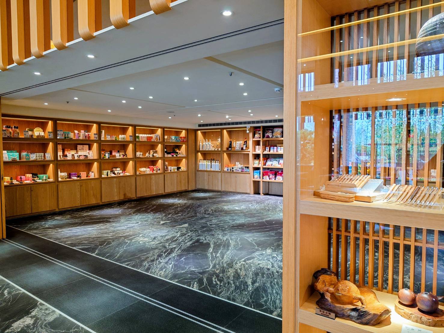 苗栗苑裡,享沐時光莊園渡假酒店 以雙湯待客,享受如沐四季時光 - LUCAS阿嬤愛旅行