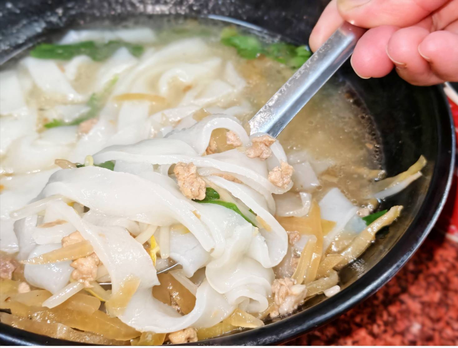 一日遊苗栗三灣/獅潭:落羽松.仙草花.新店老街.宮崎駿密道.客家美食 - LUCAS阿嬤愛旅行 一日遊苗栗三灣/獅潭:落羽松.仙草花.新店老街.宮崎駿密道.客家美食 - LUCAS阿嬤愛旅行