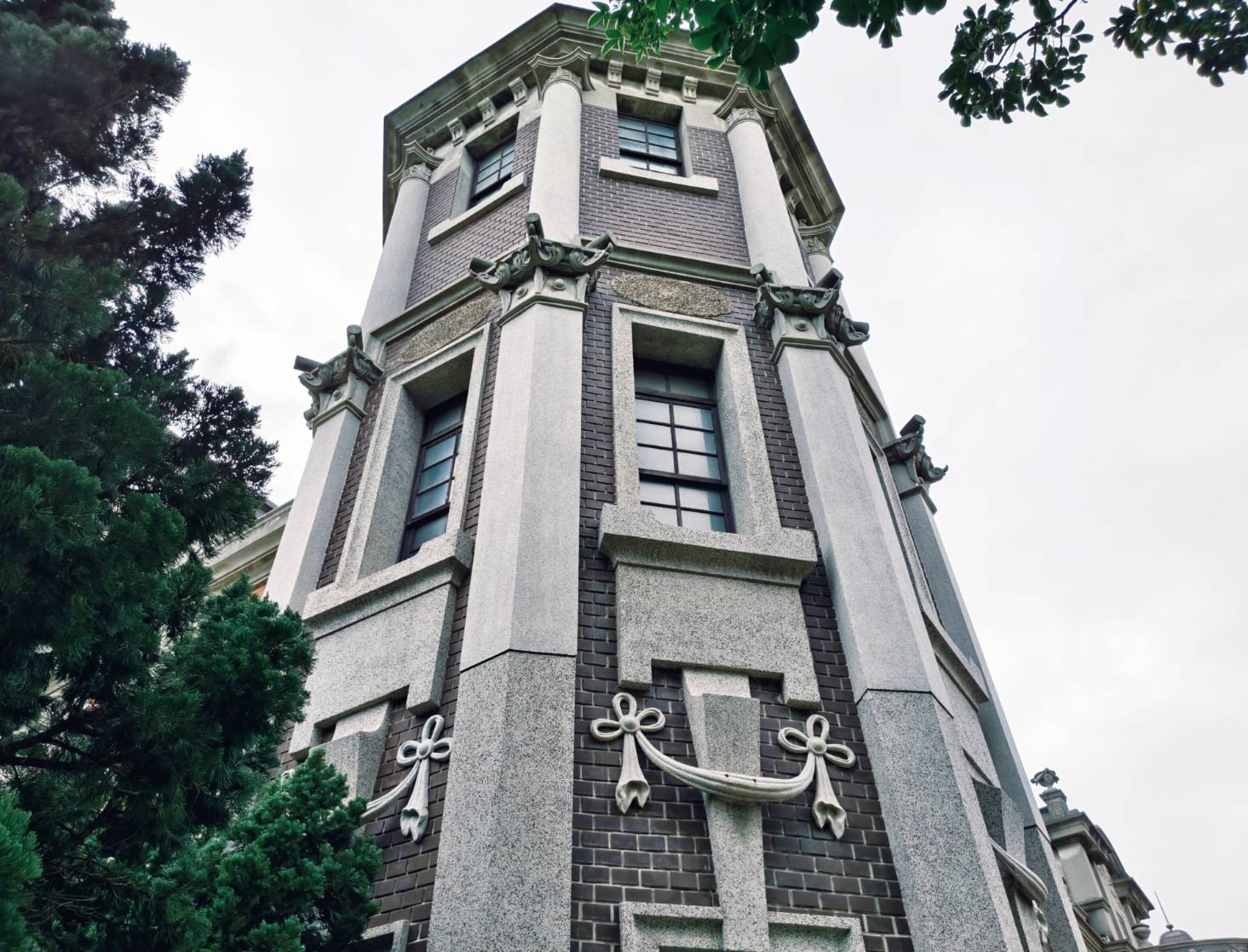 熟齡旅人慢遊鹿港,免驚!老街.麵茶.三輪車.民俗文物館.搭9018去鹿港 - LUCAS阿嬤愛旅行 熟齡旅人慢遊鹿港,免驚!老街.麵茶.三輪車.民俗文物館.搭9018去鹿港 - LUCAS阿嬤愛旅行