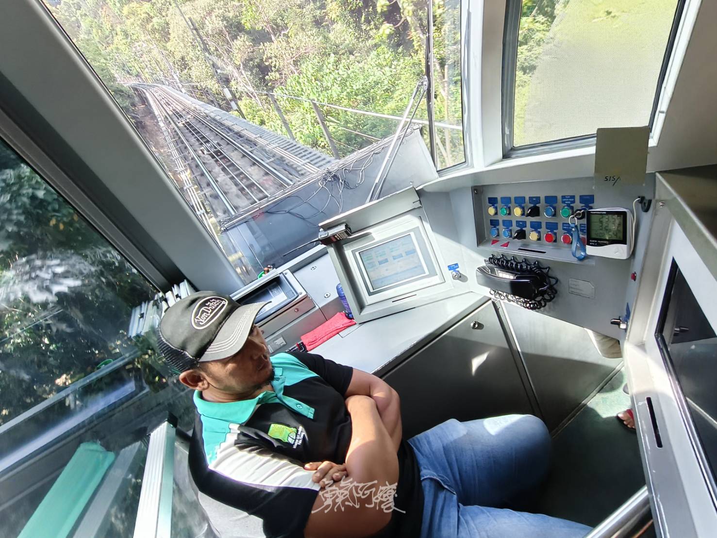 檳城景點︱升旗山一日遊懶人包.立適得陪伴旅人走出人生情緣 - LUCAS阿嬤愛旅行